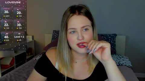 Sarah online show from 09.09.25