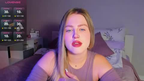 Sarah online show from 10.27.25