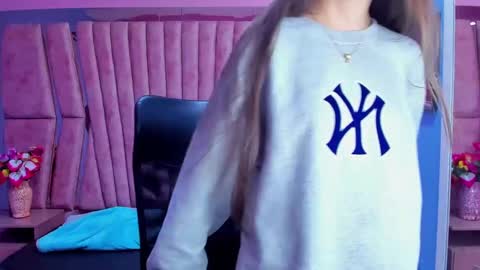 Sarah online show from 12.06.24