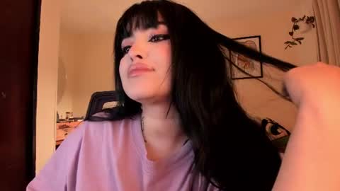 Snapshot of sarah_volkov chatting on 07.18.26 online show from 07.18.26