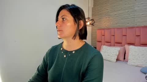 Sarah Deyvis online show from 01.14.25