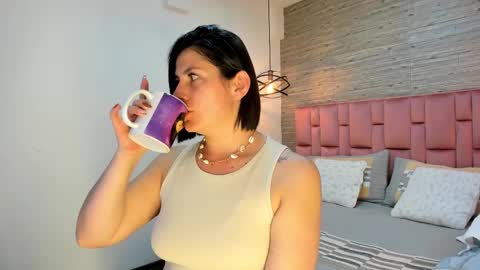 Sarah Deyvis online show from 02.14.25