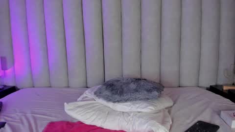 Sarah Evans online show from 01.16.25