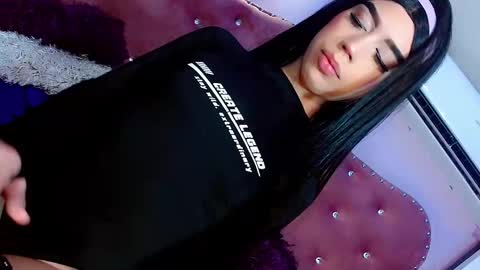 Snapshot of sarahh_sophia_ chatting on 12.24.24 Sarah Sophia online show from 12.24.24