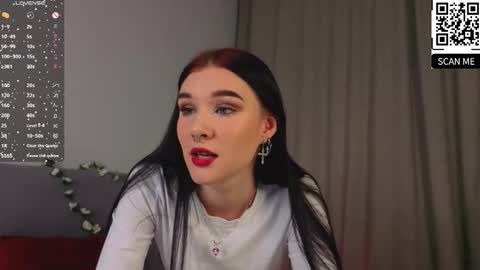 Sarah  online show from 09.28.25