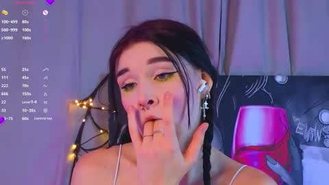 Sarah  online show from 11.16.25