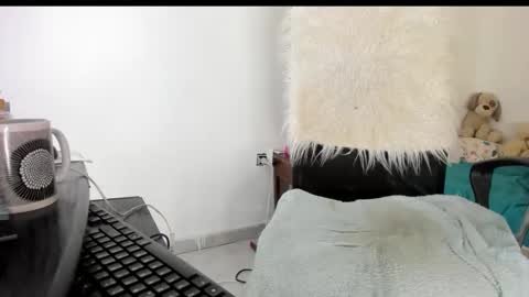 Sarah online show from 12.03.25