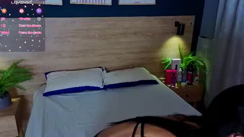Snapshot of sarahmiler_ chatting on 07.15.26 Sarah online show from 07.15.26