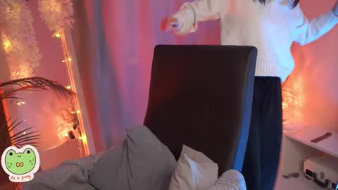 vacation 16-30 of november caucht me in insta online show from 03.03.25