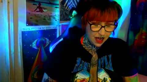 Sarah T online show from 05.16.26