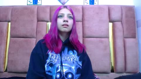 Snapshot of sarai_petite_ chatting on 12.14.24 SARAI online show from 12.14.24