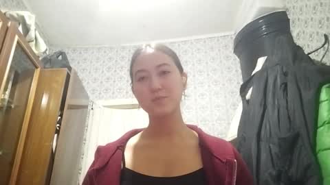 Snapshot of saraigilden chatting on 11.07.25 Sara online show from 11.07.25