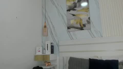 Sara Lewis online show from 03.06.26