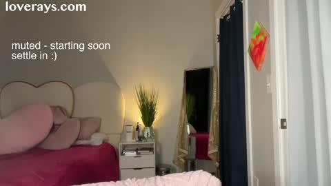 Back from Vacay  Follow for more here  online show from 04.13.26