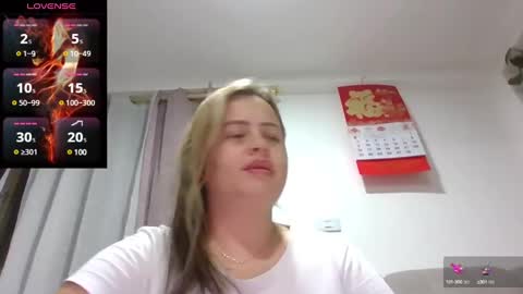 Snapshot of saramartinez100 chatting on 02.23.25 sara martinez online show from 02.23.25