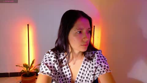 Snapshot of sarasavaagee chatting on 05.15.26 Sara online show from 05.15.26