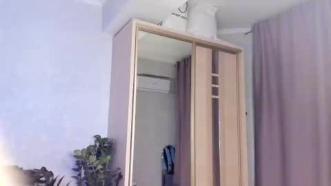 Snapshot of sarashine__ chatting on 10.21.25 Sara  online show from 10.21.25