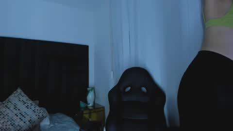      online show from 09.10.25