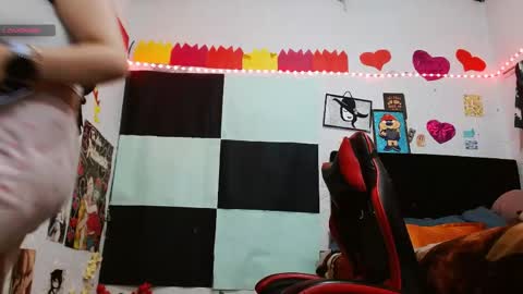 Sara Jimenez online show from 04.16.26