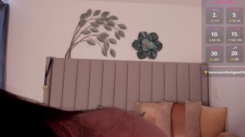  Saray  online show from 12.27.24