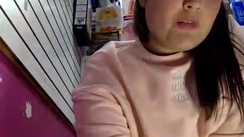 Snapshot of sarayx chatting on 04.29.26 mery online show from 04.29.26