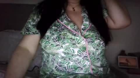 Sara online show from 04.21.26