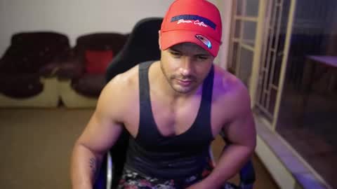 Snapshot of sargentsaltnpepa chatting on 10.01.25 SargentSaltNPepa online show from 10.01.25