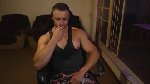 Snapshot of sargentsaltnpepa chatting on 12.02.25 SargentSaltNPepa online show from 12.02.25