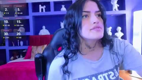 Sari  online show from 09.18.25