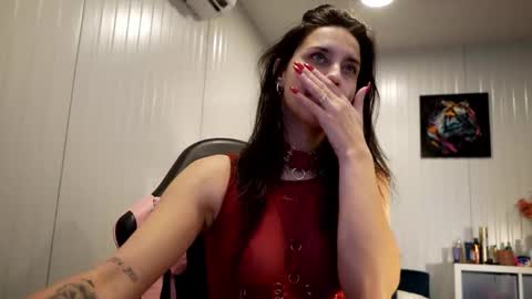 Sarissa online show from 02.20.26