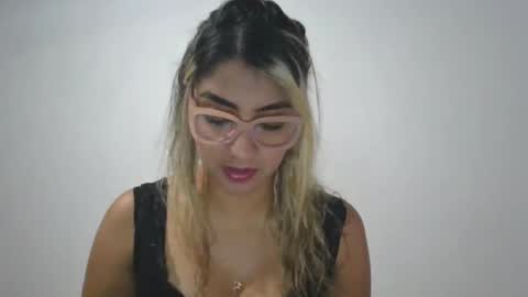 Snapshot of sarissmunera chatting on 03.06.25 sarissmunera online show from 03.06.25