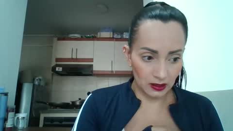 Snapshot of sarita_start chatting on 05.22.26 sarita_start online show from 05.22.26