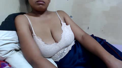 saronette online show from 12.18.24