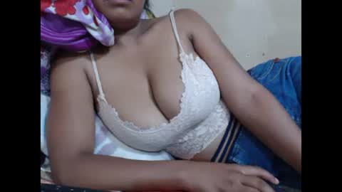 saronette online show from 01.08.25