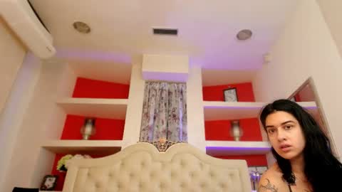 Sarra online show from 11.05.25