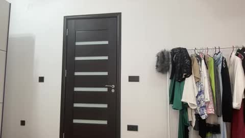 Snapshot of sarrah_rossy chatting on 12.26.24 Sarrah online show from 12.26.24