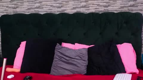 sarrarose online show from 09.14.25