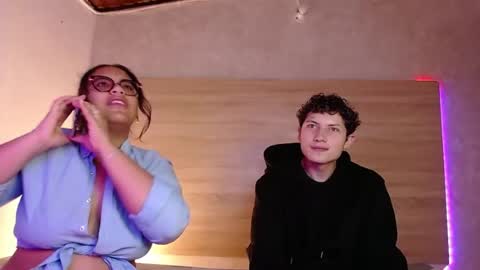 Snapshot of sasahsalomefon chatting on 07.16.26 Sasha Y Felipe online show from 07.16.26