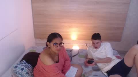Snapshot of sasahsalomefon chatting on 08.05.26 Sasha Y Felipe online show from 08.05.26