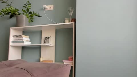 Sasha online show from 02.23.25