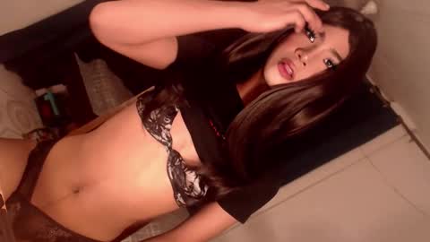 Sasha online show from 11.25.25