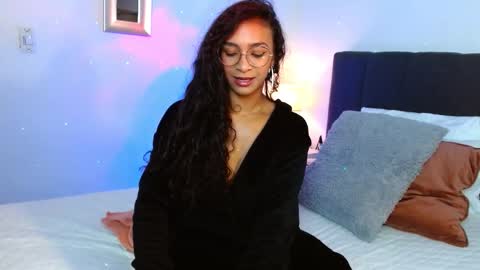 sasha_bowei online show from 11.30.25