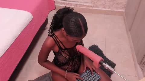 Sasha  online show from 12.05.25