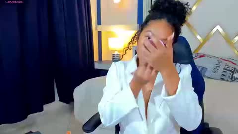 Snapshot of sasha_cum1 chatting on 03.12.26 SASHA online show from 03.12.26