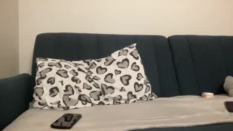 Snapshot of sasha_lovve chatting on 02.14.25 Sasha Lovve online show from 02.14.25