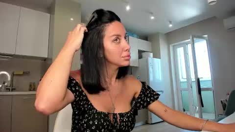 Snapshot of sasha_moon77 chatting on 07.17.26 Sasha online show from 07.17.26