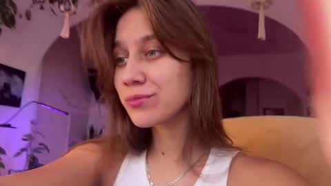 Alexandra Sasha in short online show from 03.03.25