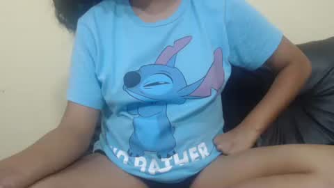 Snapshot of sasha_unlimtd chatting on 12.18.25 sasha_unlimtd online show from 12.18.25