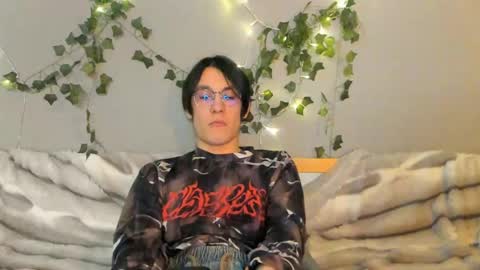 Sasha Vesmus online show from 05.16.26