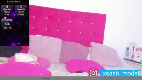 Snapshot of sasha_xxxx_ chatting on 06.17.26 sasha palmer online show from 06.17.26